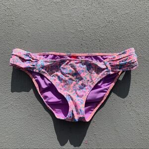 Victorias Secret pink flower bud bikini bottoms MEDIUM